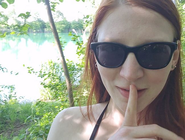 FinaFoxy Porno Video: Heimlicher pi** am Badesee!!!