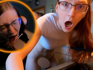 FinaFoxy Porno Video: SCHOCK beim Mittagessen!!! Hose runter und rein!